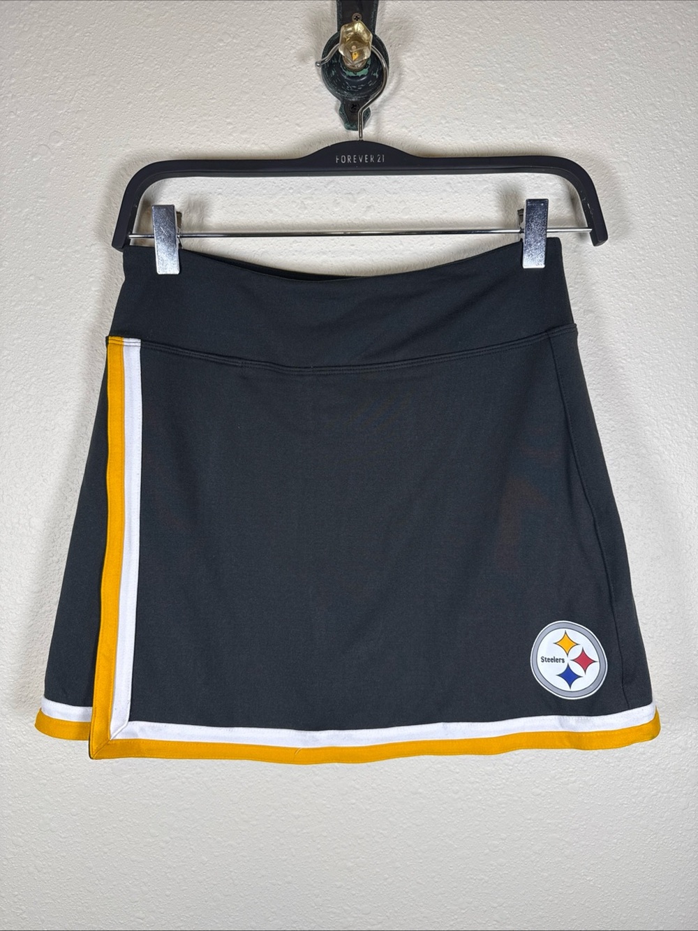 NEW MITCHELL AND NESS SKORT PITTSBURGH STEELERS WOMENS MEDIUM NFL SPORTY ACTIVE
